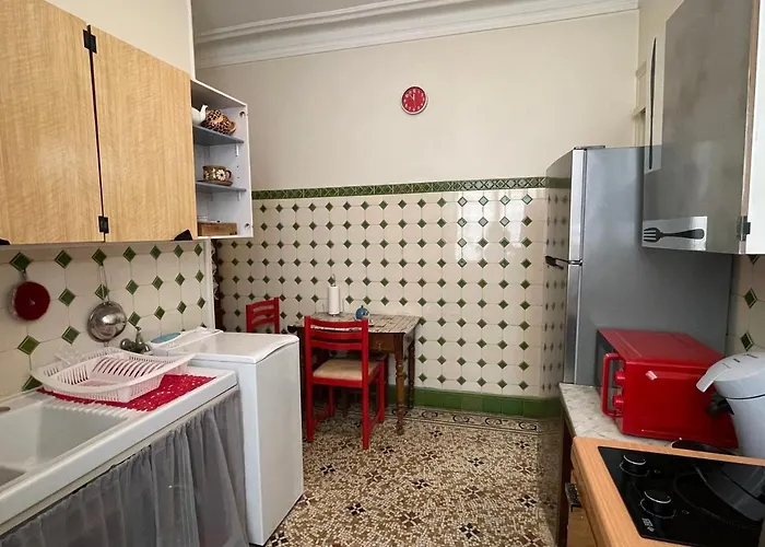 Grand Centre-ville Avec Balcon Et Wifi - Fr-1-555-87 *