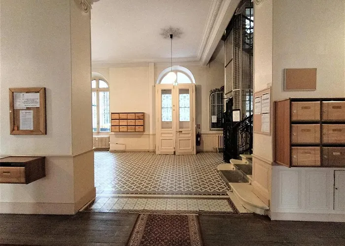 公寓 Grand Centre-ville Avec Balcon Et Wifi - Fr-1-555-87 艾克斯莱班